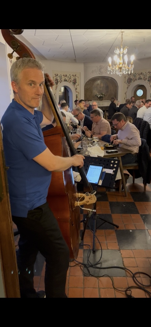 photo Pour la fin de l'été offrez-vous un apéritif ou un diner au son du live et du jazz